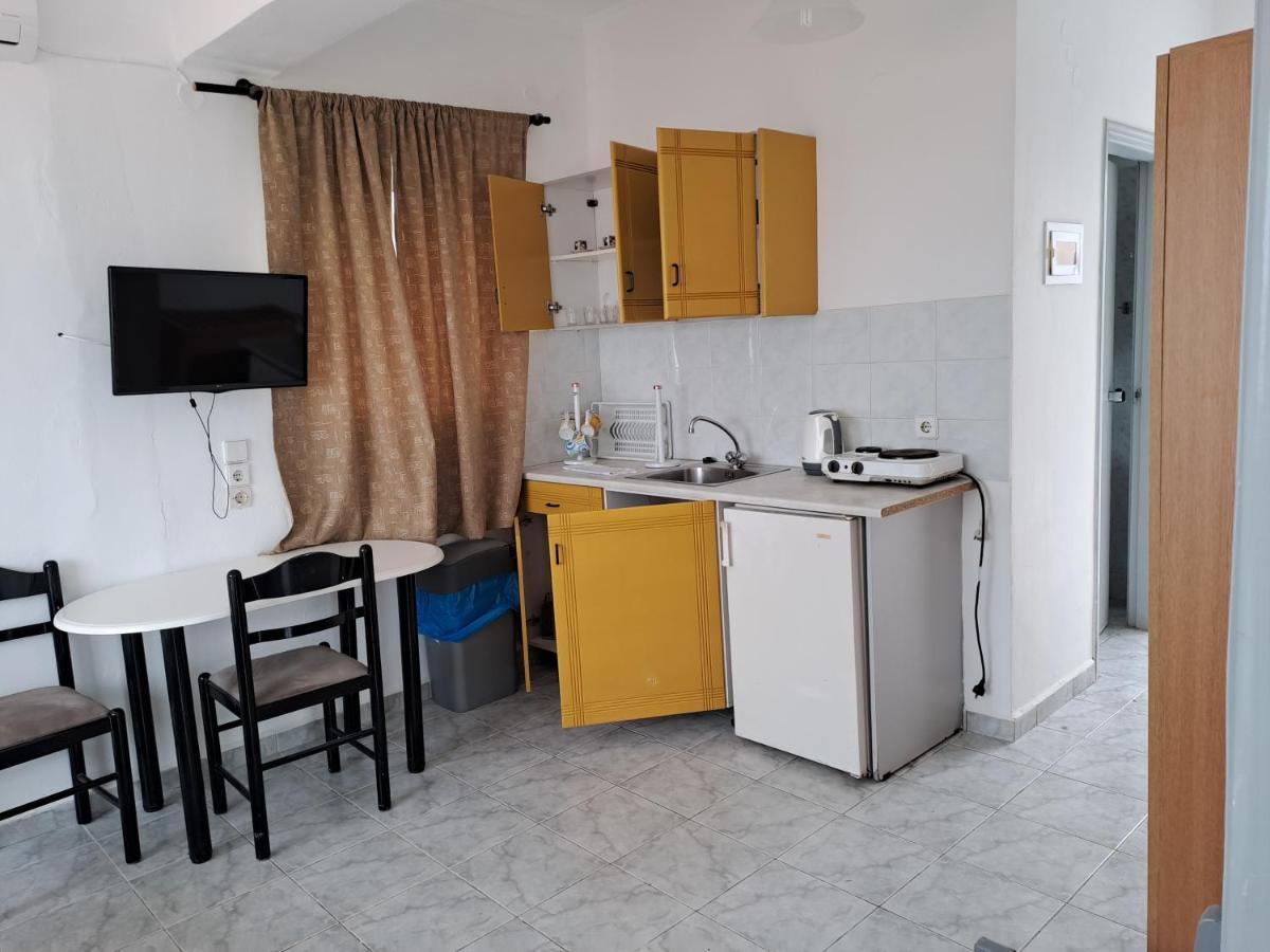 Haridimos Apartments Tavronitis Eksteriør billede