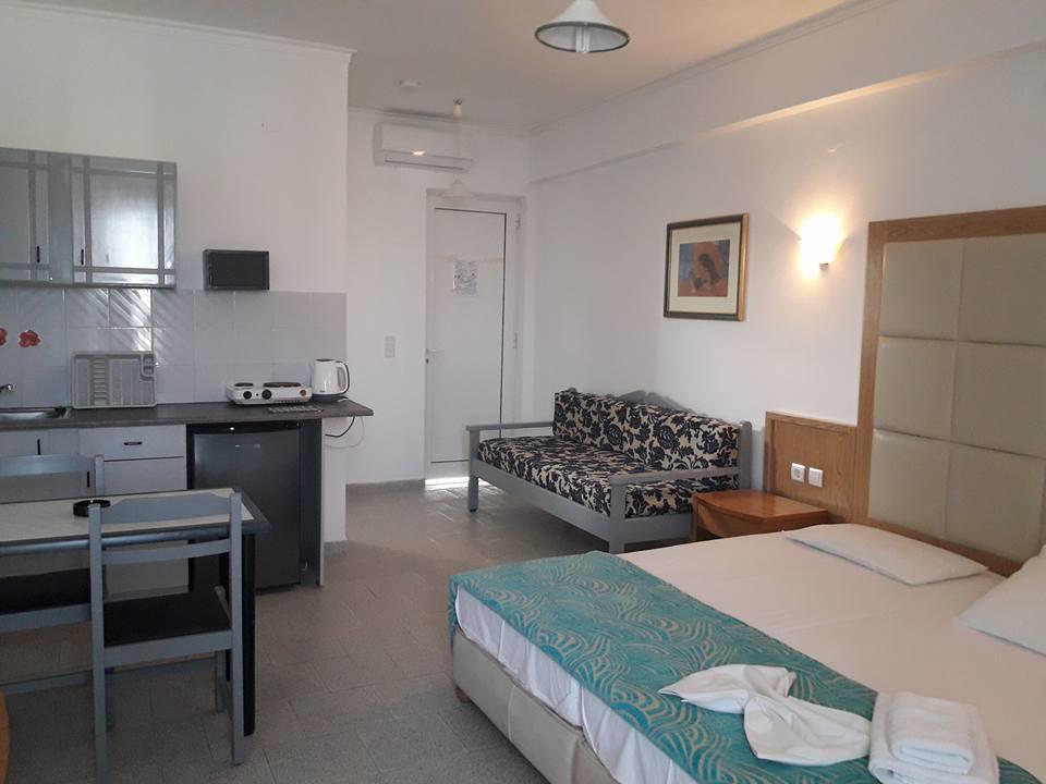 Haridimos Apartments Tavronitis Eksteriør billede